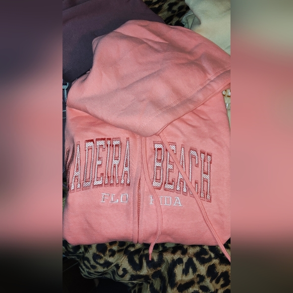 Maderia beach hoodies - Picture 7 of 14